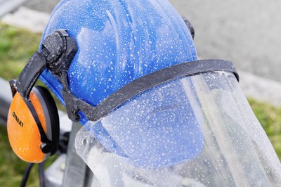 Personal protective equipment when working with DYNAJET high-pressure cleaners
